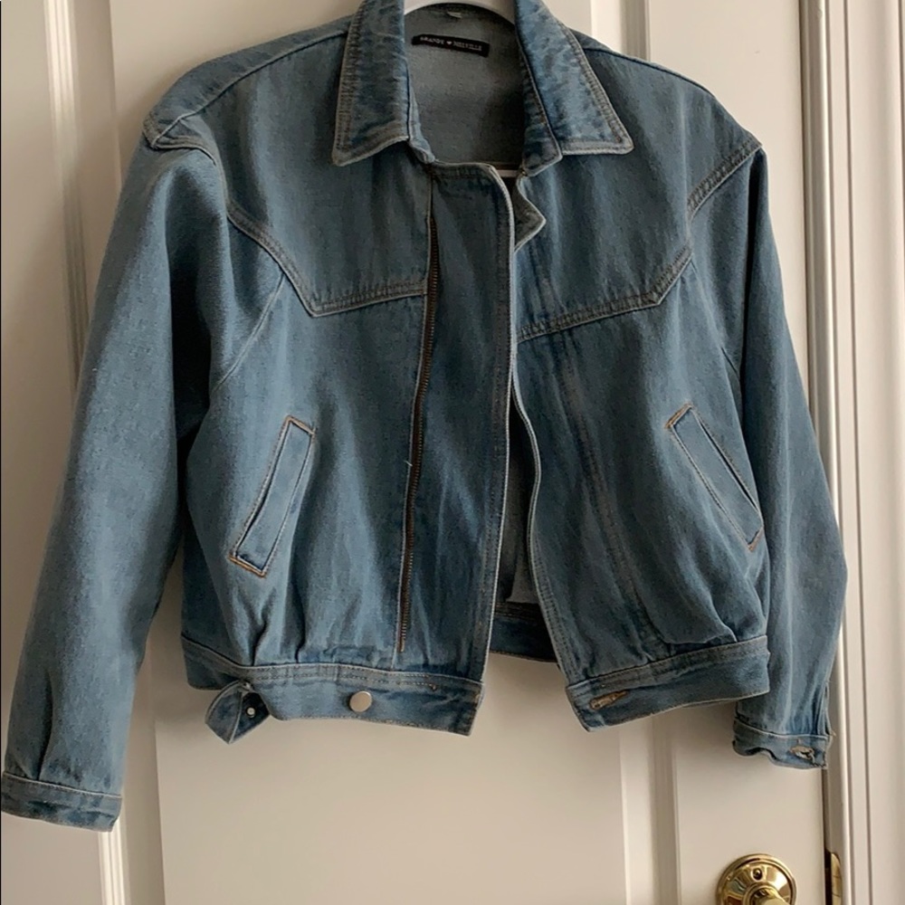 Brandy Melville Isabelle Denim Jacket✨